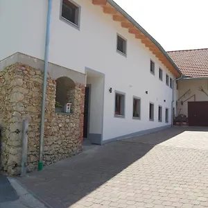  Apartment Meier